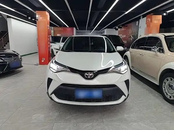 Toyota C-HR 2021