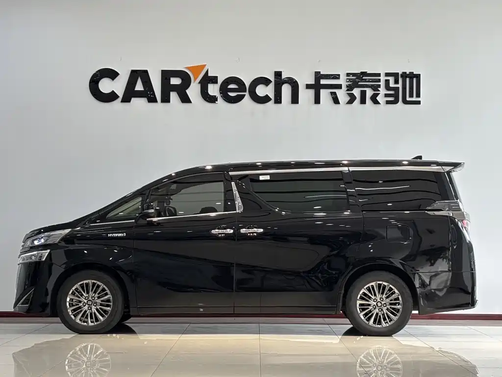Toyota Vellfire 2021 — фото 5