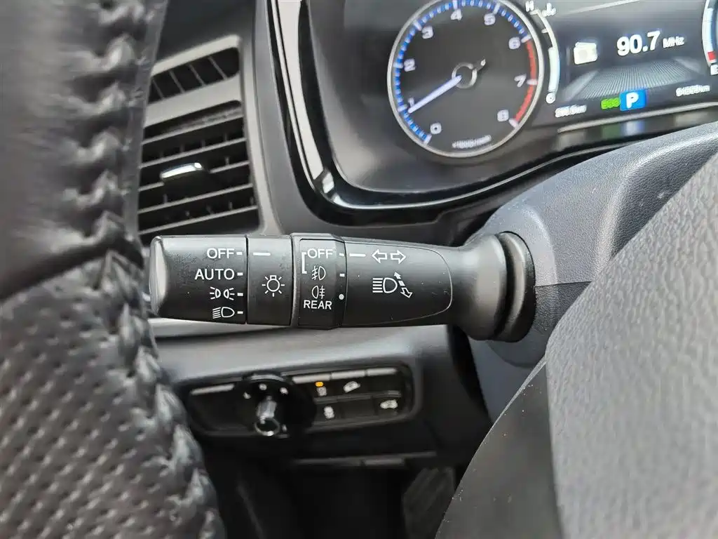 GAC Motor Trumpchi M8 2021 — фото 21