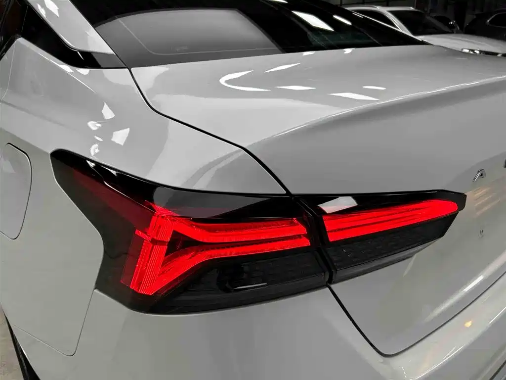 Nissan Teana 2024 — фото 18