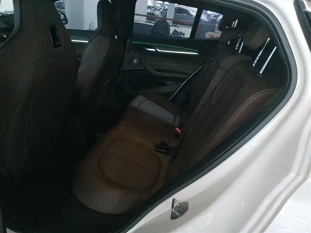 BMW X2 2020 — фото 13