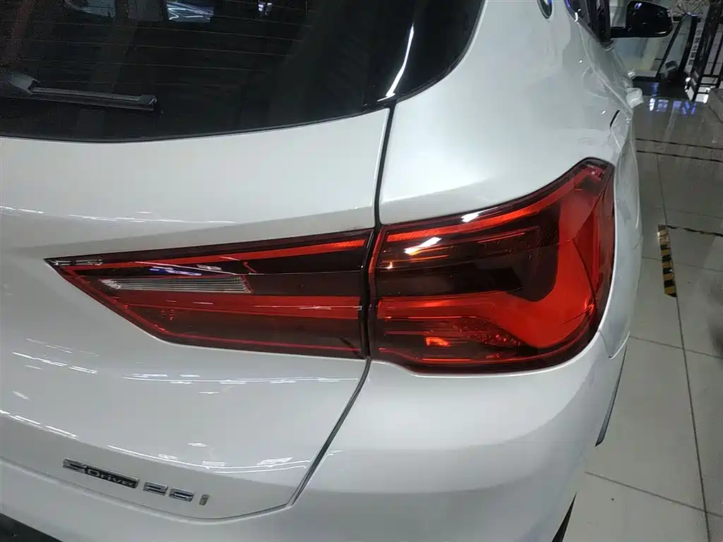 BMW X2 2020 — фото 24
