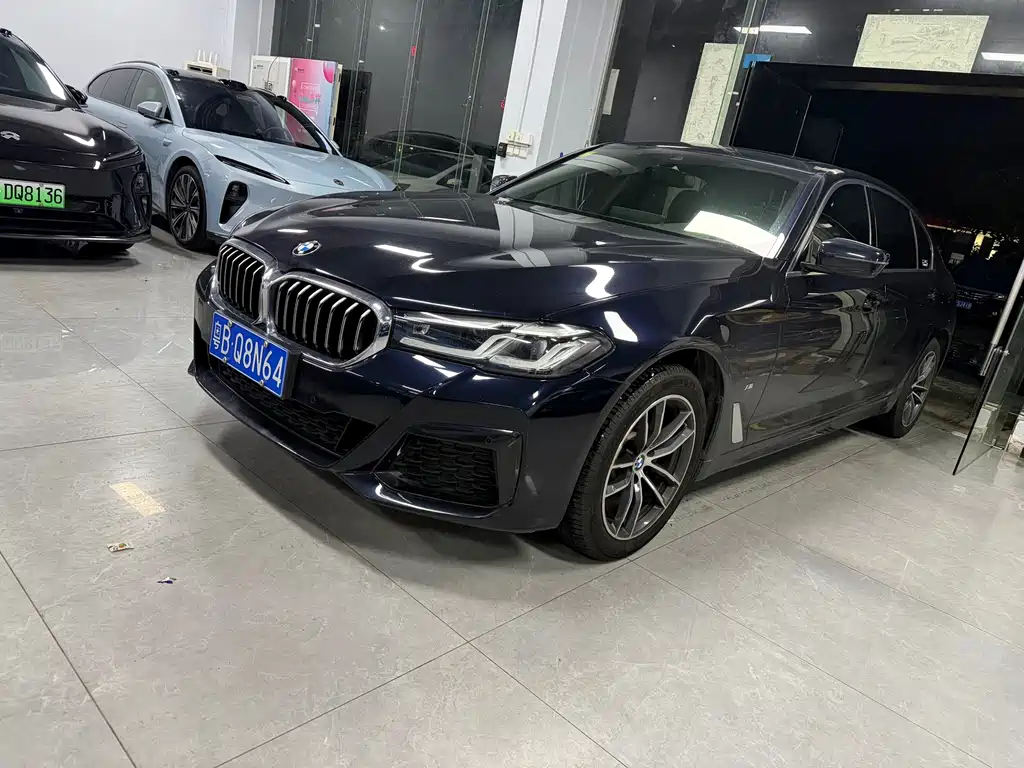 BMW 5 Series 2021