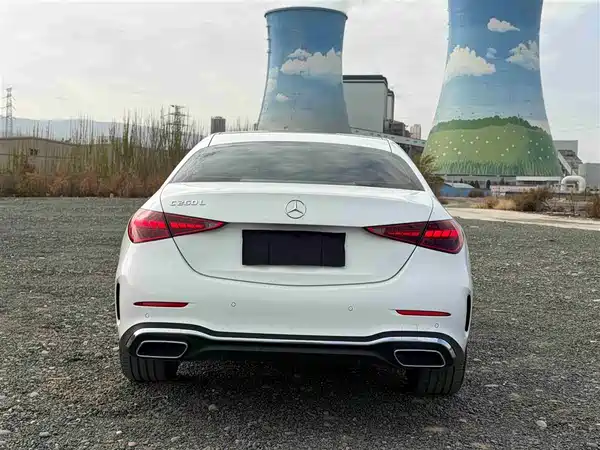 Mercedes-Benz C-Class 2025