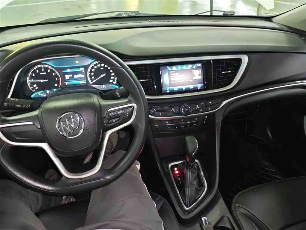 Buick Excelle 2016 — фото 10