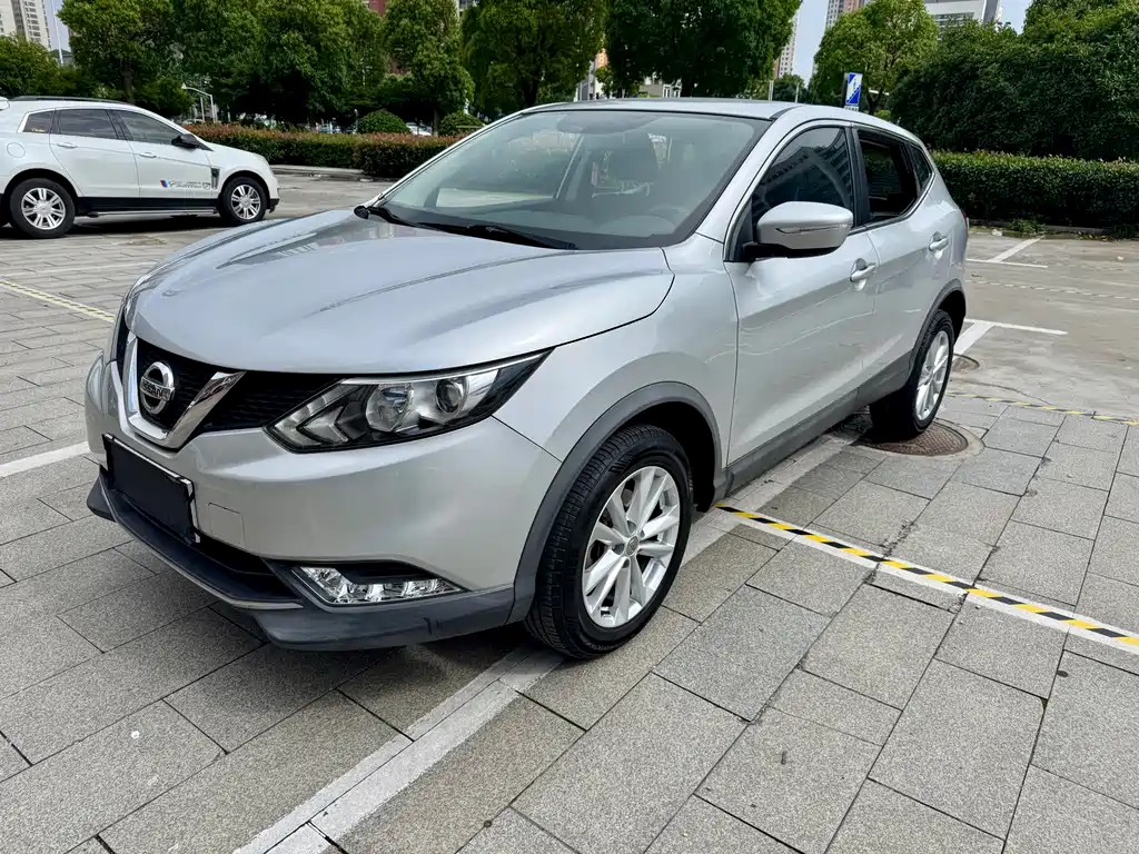 Nissan Qashqai 2016 — фото 1