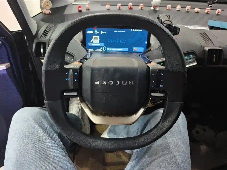 Baojun KiWi EV 2022 — фото 15