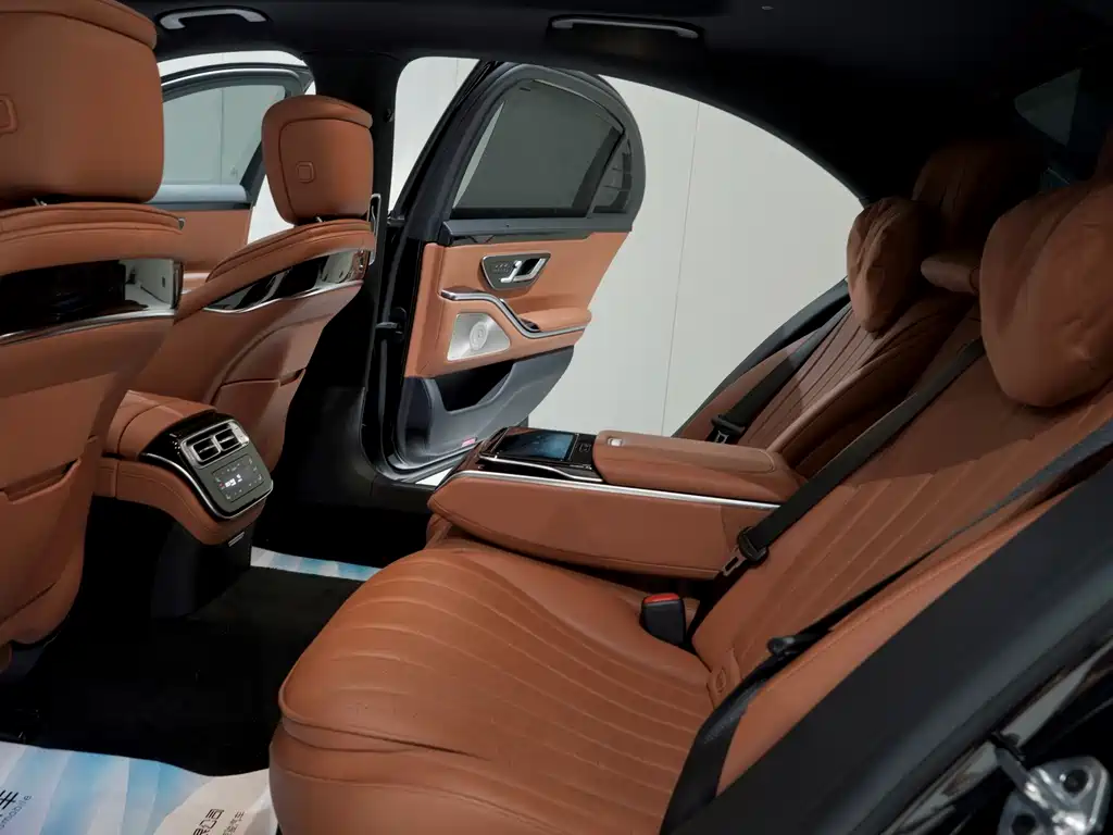 Mercedes-Benz S-Class 2023 — фото 4