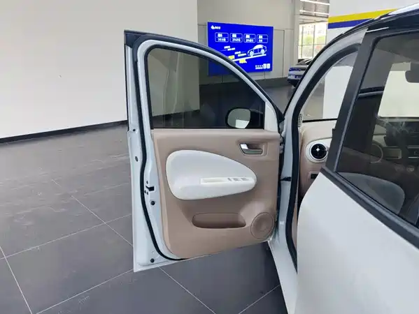 Wuling Hongguang MINIEV 2025