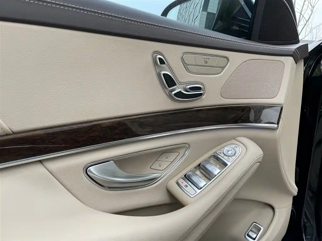 Mercedes-Benz S-Class 2017 — фото 11