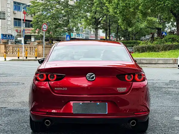 Mazda 3 Axela 2021