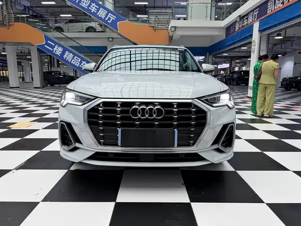 Audi Q3 2023