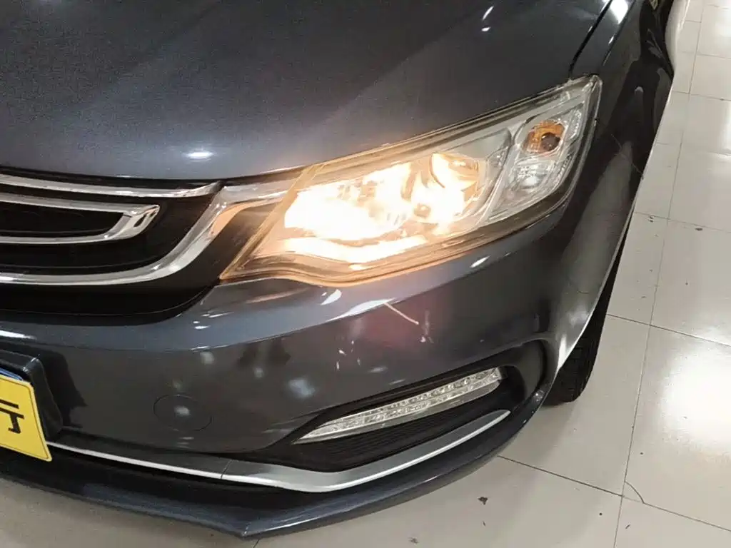 Geely Vision 2018 — фото 18