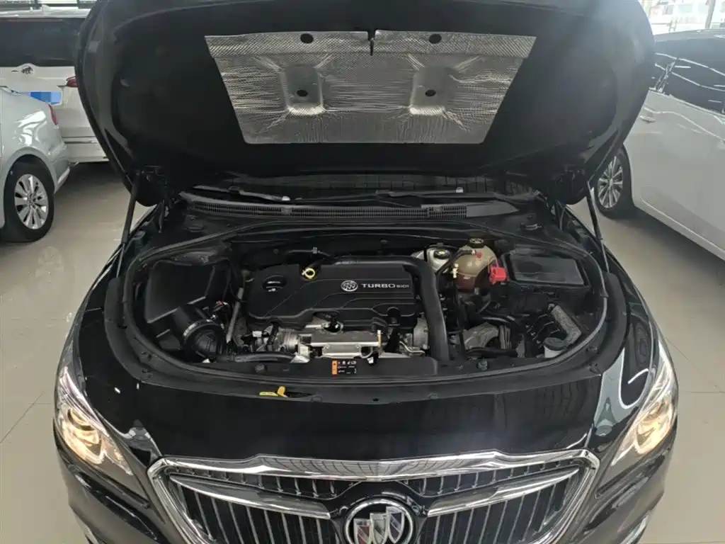 Buick LaCrosse 2016 — фото 20