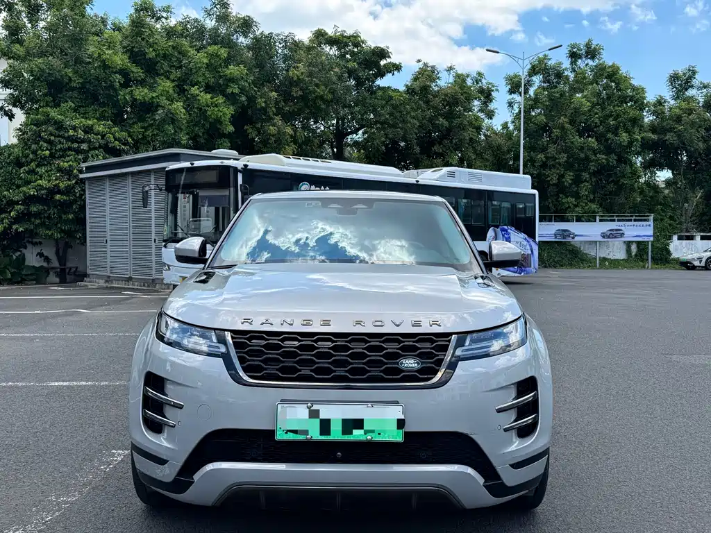 Land Rover Evoque PHEV 2022