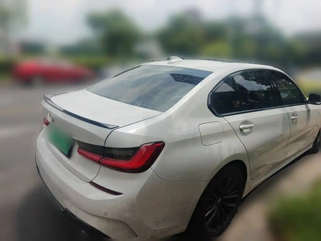 BMW 3 Series 2021