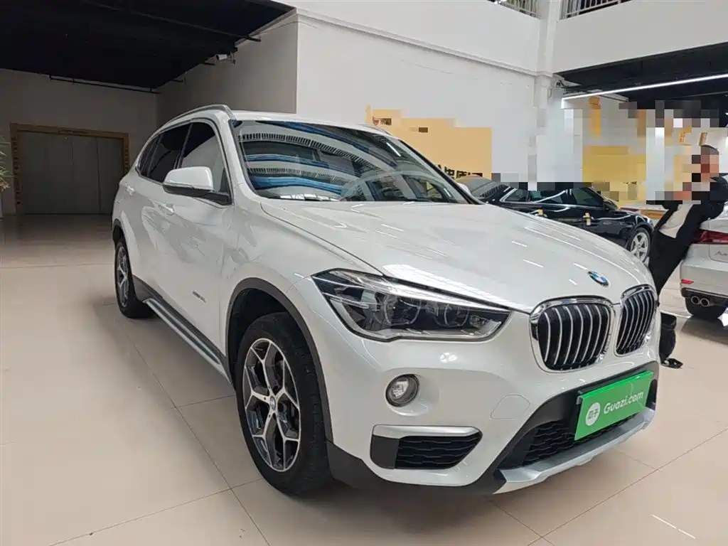 BMW X1 2018 — фото 4