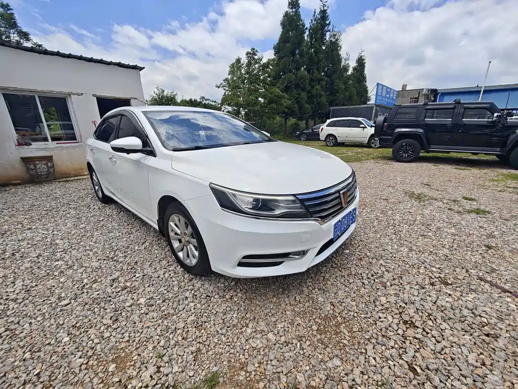 Roewe i6 Classic 2017 — фото 8