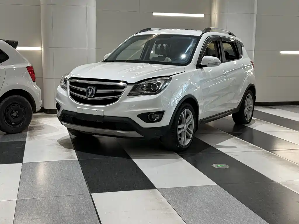 Changan CS35 2018 — фото 1