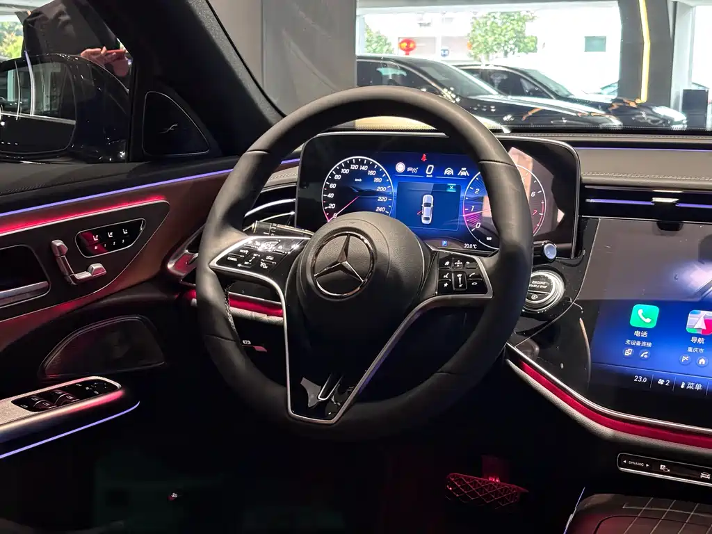 Mercedes-Benz E-Class 2025 — фото 23