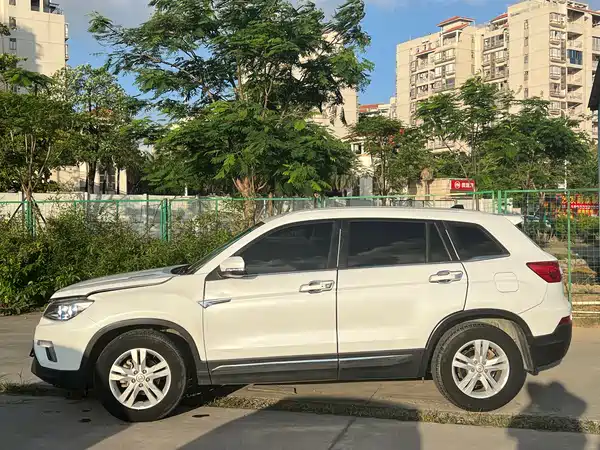 Changan CS75 2014