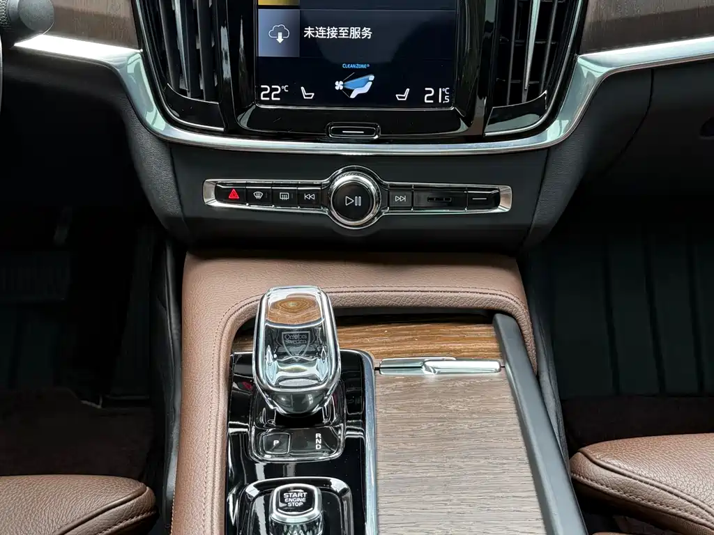 Volvo S90 2021 — фото 16