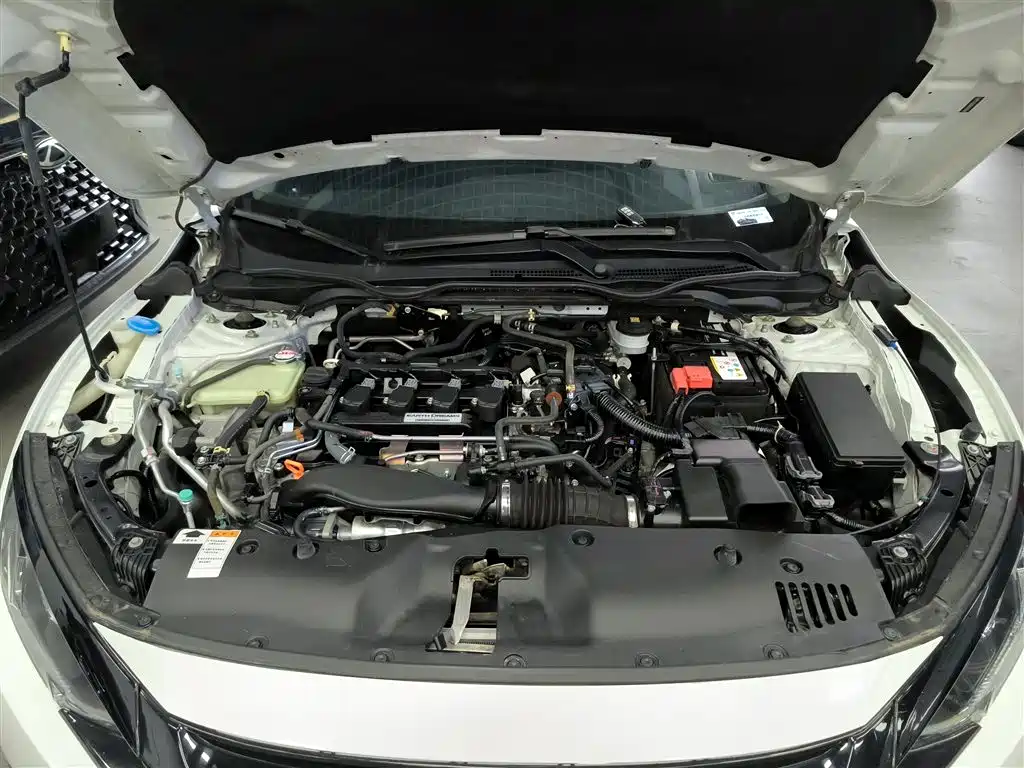 Honda Civic 2021 — фото 16