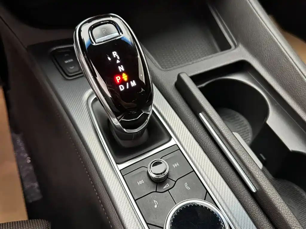 Cadillac CT5 2020 — фото 17