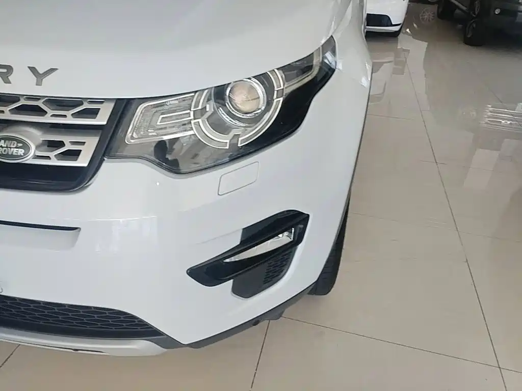 Land Rover Discovery Sport 2016 — фото 24