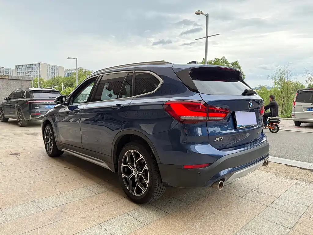 BMW X1 2021