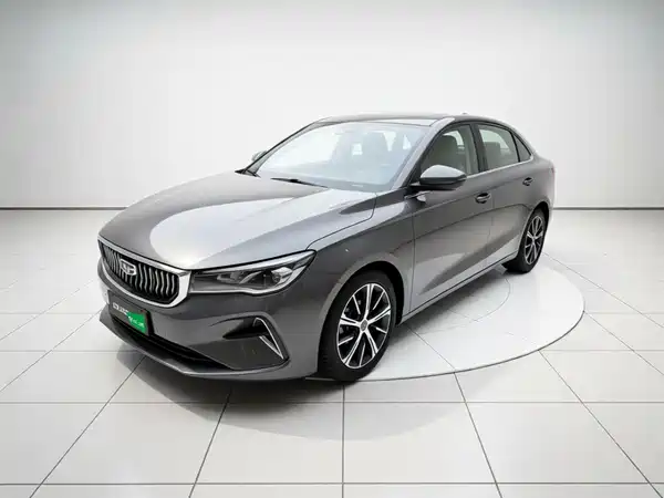 Geely Emgrand 2022