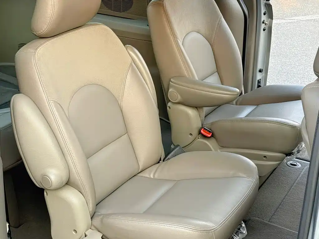 Chrysler Grand Voyager 2013 — фото 11