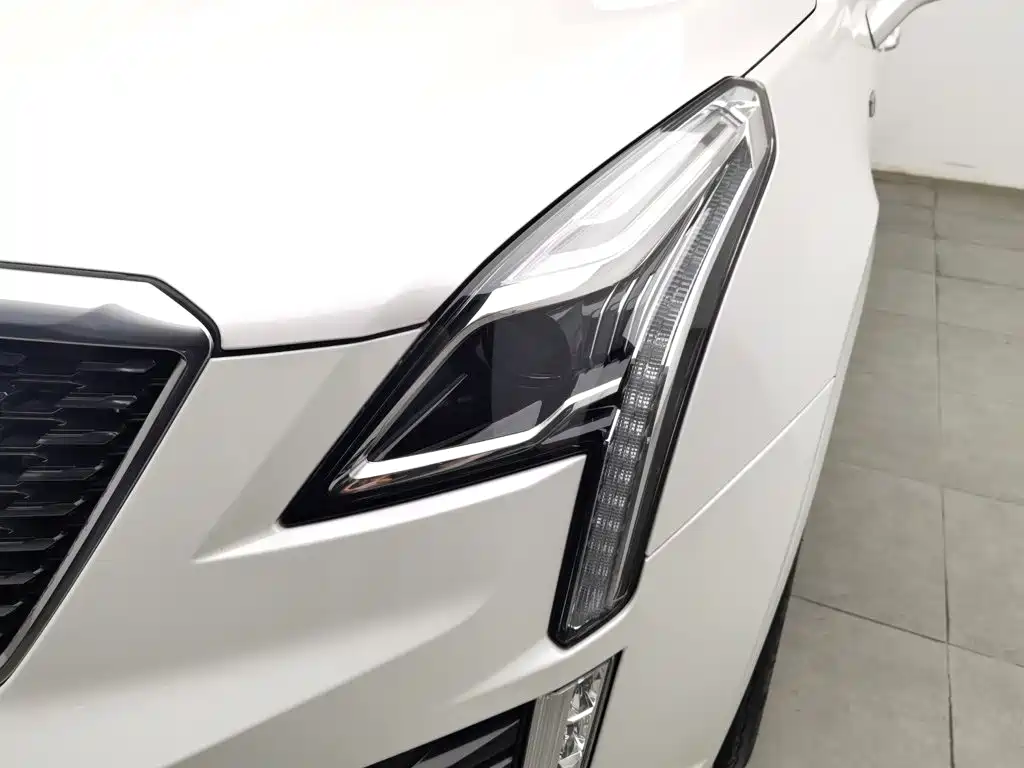 Cadillac XT5 2020 — фото 7