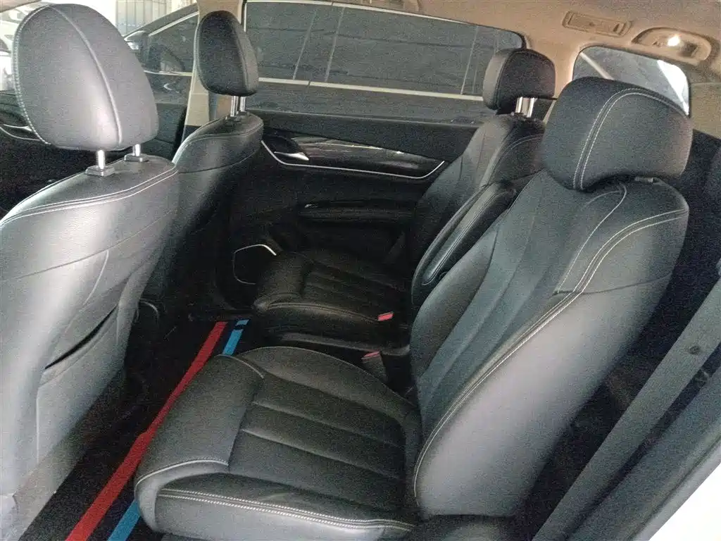BYD MAX 2020 — фото 13