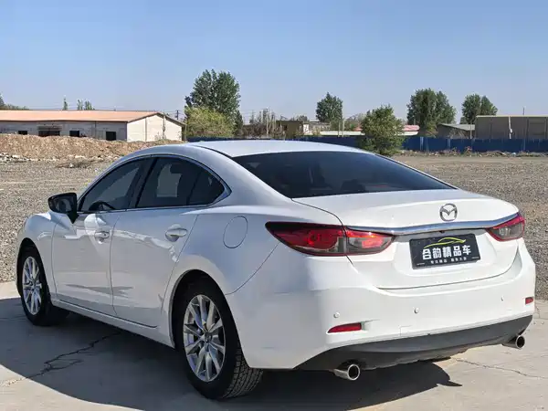 Mazda Atenza 2015