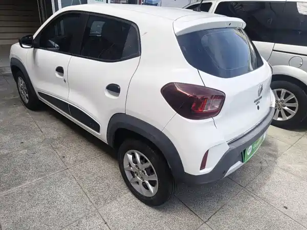Renault Eno 2020