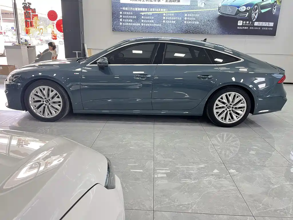 Audi A7 2021 — фото 19