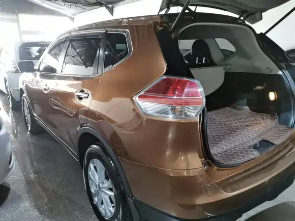 Nissan X-Trail 2014