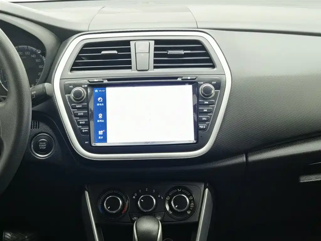 Suzuki S-Cross 2016 — фото 12