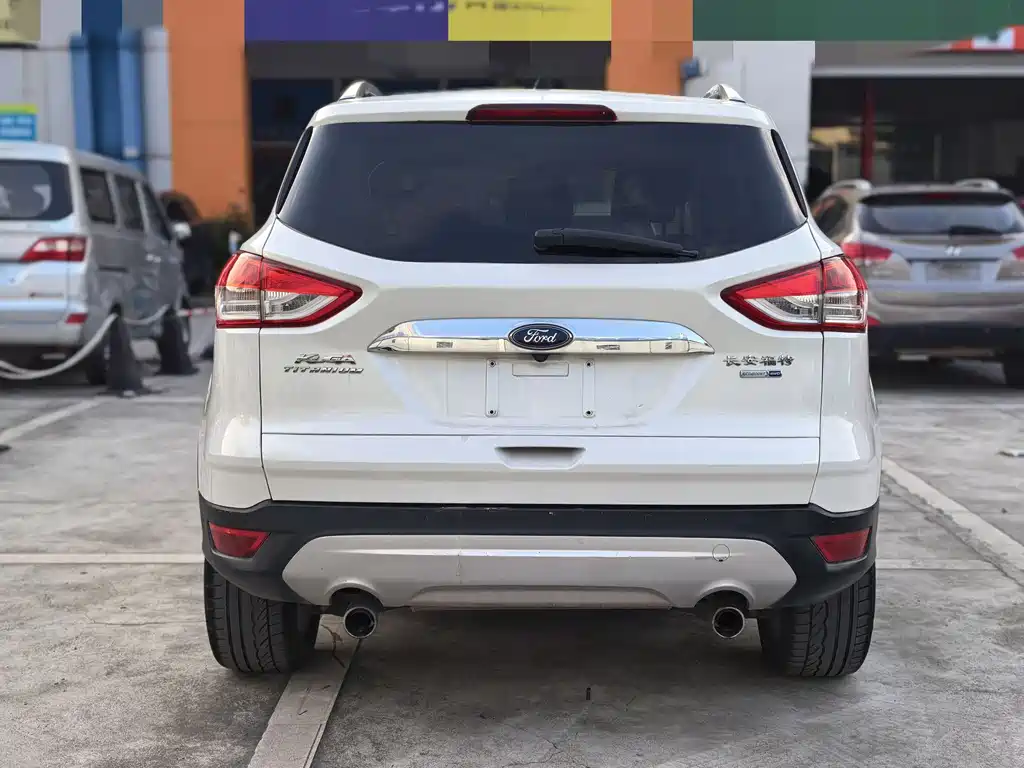 Ford Kuga 2014 — фото 18