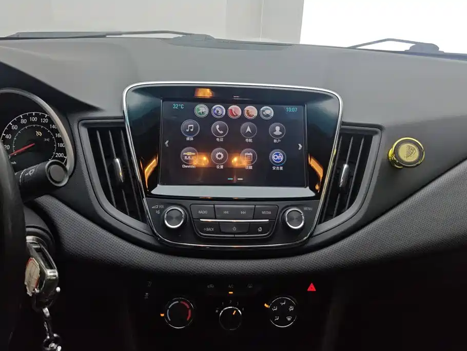 Chevrolet Cruze 2019 — фото 13