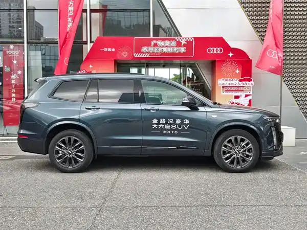 Cadillac XT6 2025