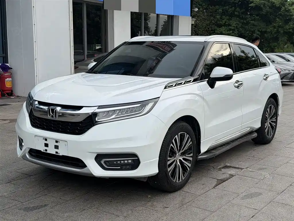 Honda Avancier 2017 — фото 1