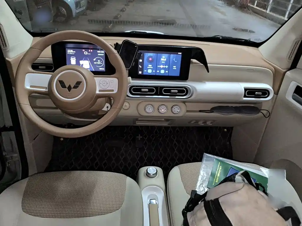 Wuling Hongguang MINIEV 2024