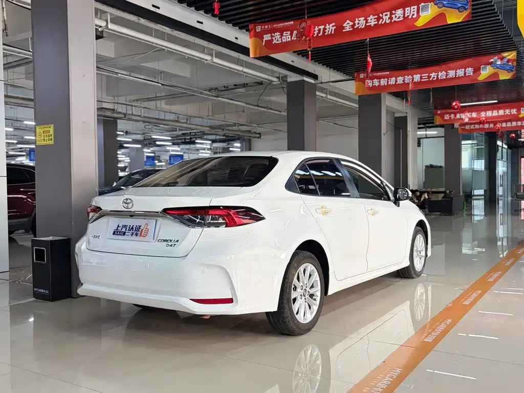 Toyota Corolla 2022 — фото 10