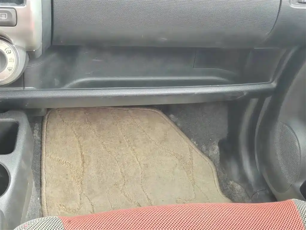 Honda Fit 2006 — фото 20