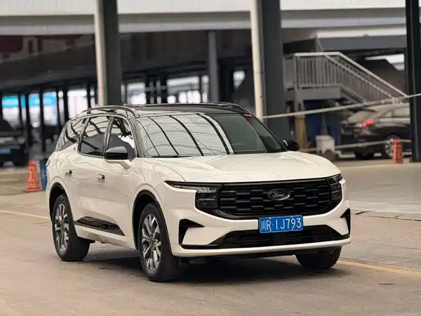 Ford Edge 2023