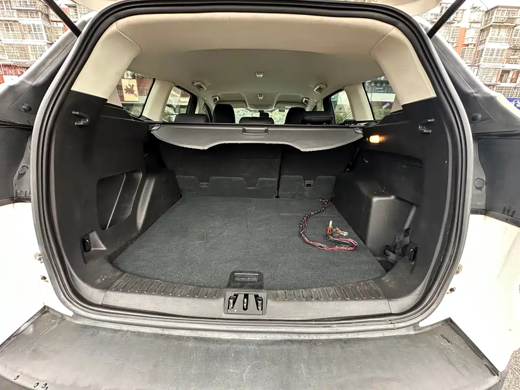 Ford Kuga 2017 — фото 12