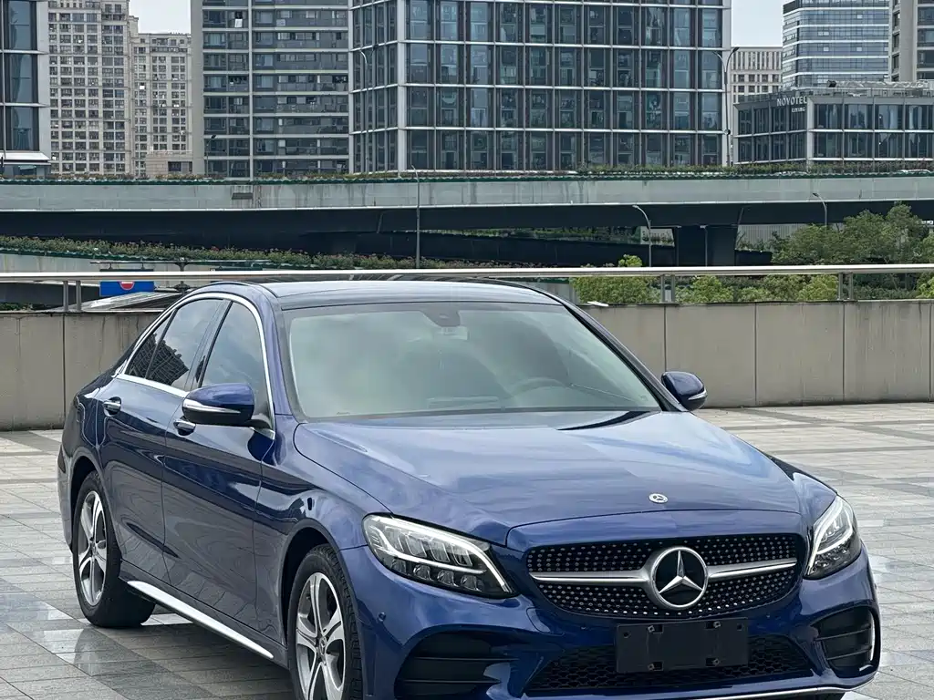Mercedes-Benz C-Class 2020 — фото 2