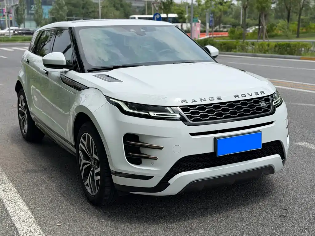 Land Rover Evoque 2021 — фото 27